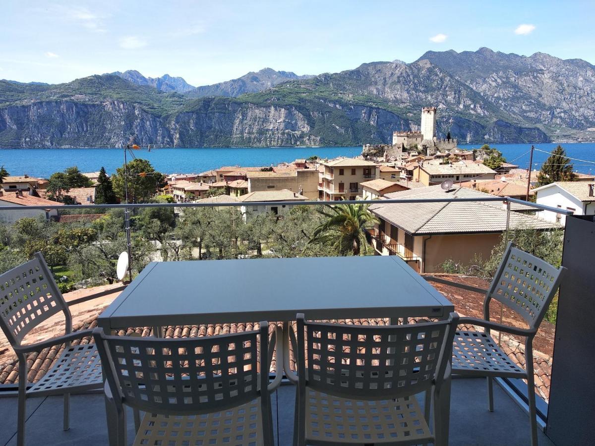 Blue Sky Garda - Zaffiro Apartment